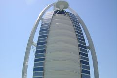 Dubai 07 Burj Al Arab 02 Outside From Entrance Bridge.jpg